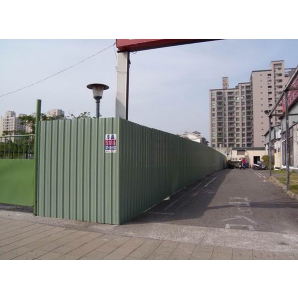 甲種圍籬與大門 甲種圍籬與大門