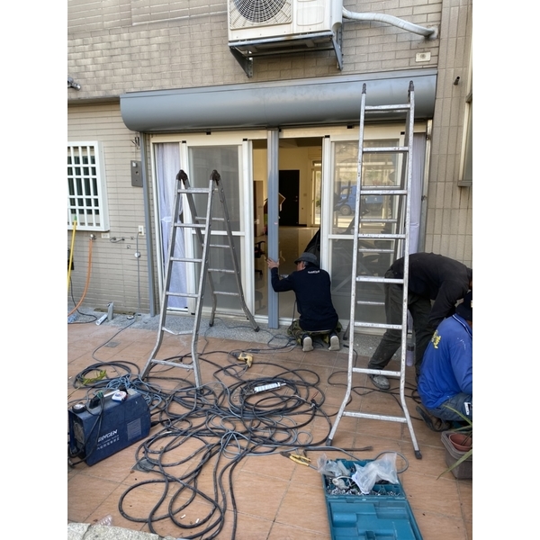 手拉捲門安裝-原慶企業社