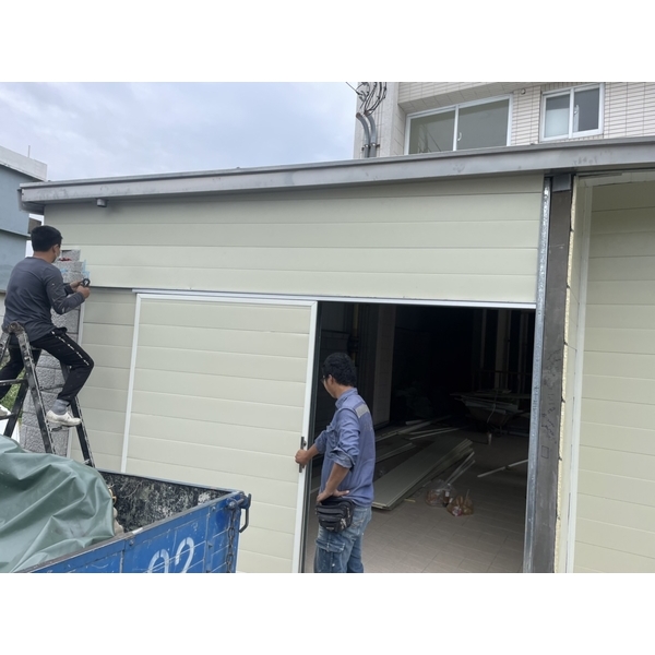 修飾裝潢板安裝工程 修飾裝潢板安裝工程