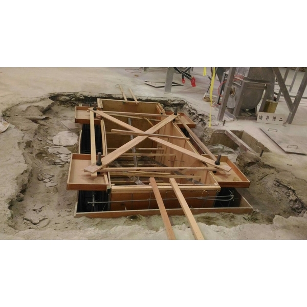 機座基礎槽坑-悅德工程行