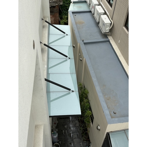 雨遮