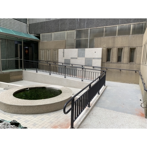 無障礙坡道扶手 無障礙坡道扶手