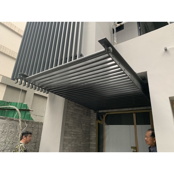 造型雨遮