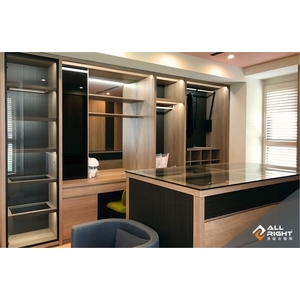 頂級衣帽間  一圓時尚夢-好萊得綠能股份有限公司