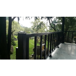 藝術欄杆-利源不銹鋼鋁門窗行