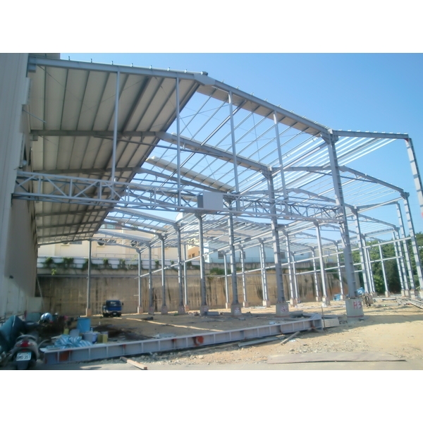 鋼構廠房搭建-東和漢工程有限公司