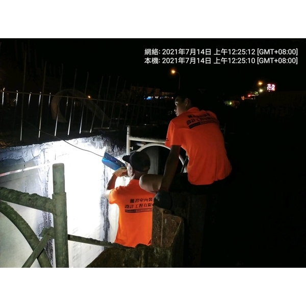 地下室外牆回填面鋪設熱熔式防水毯