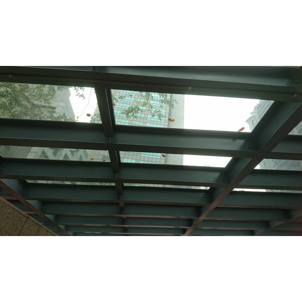 玻璃雨遮工程 玻璃雨遮工程