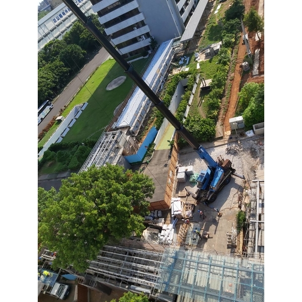 玻璃雨遮施作