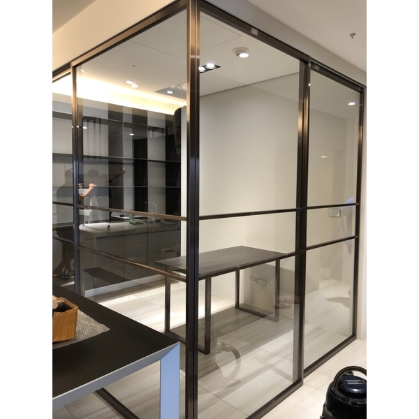 鍍鈦懸吊門-錦宥興業有限公司