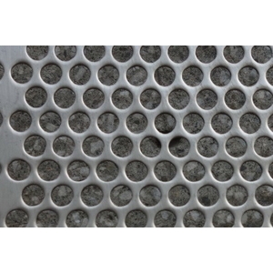 沖孔網-一建成鐵絲網行