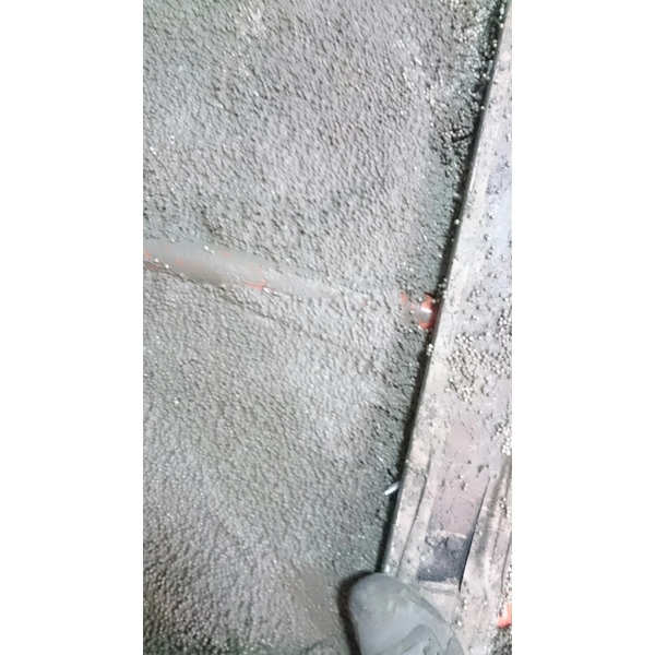 廚房地坪輕質灌漿材墊高工程