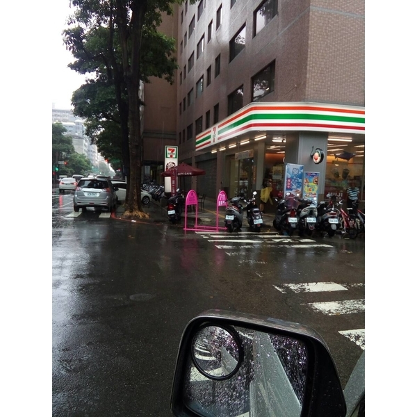 無障礙廣告路橋 無障礙廣告路橋