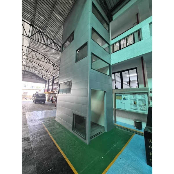 工廠電梯裝修完成