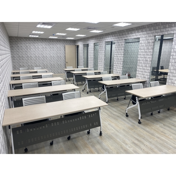 OA辦公傢俱-立康家具設計有限公司