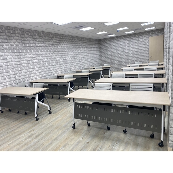 OA辦公傢俱-立康家具設計有限公司