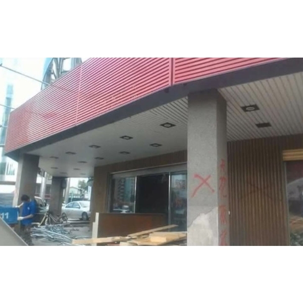 【勁猛工程行】為台中專業拆除工程公司,赤鬼牛排台大店,中部房屋拆除,裝潢拆除,專業打石,百貨業拆除, 【勁猛工程行】為台中專業拆除工程公司,赤鬼牛排台大店,中部房屋拆除,裝潢拆除,專業打石,百貨業拆除,