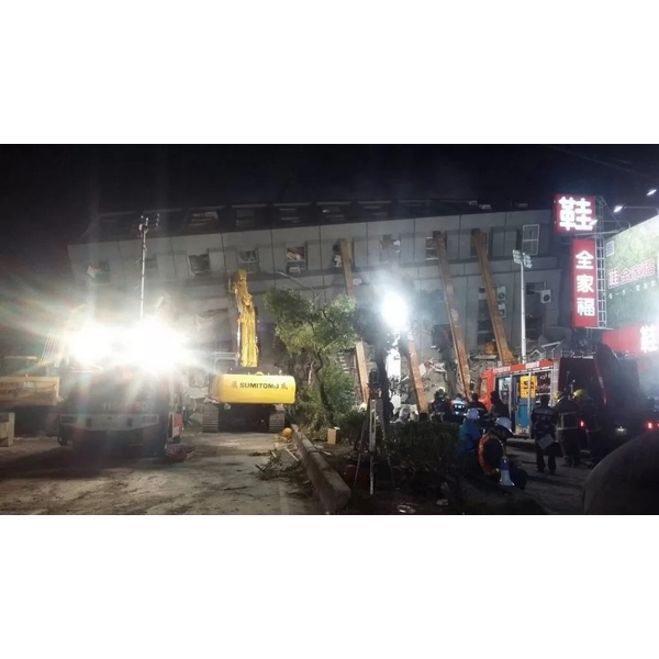 台南維冠金龍大樓倒塌救災-大樓拆除-風速營造有限公司