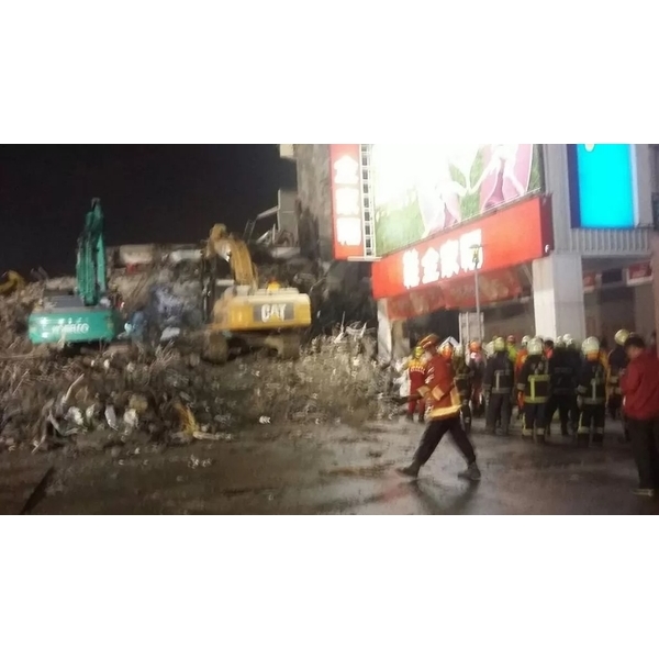 台南維冠金龍大樓倒塌救災-大樓拆除-風速營造有限公司
