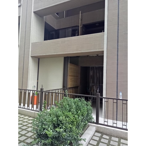 防颱透氣捲門窗-蘆洲希望城市