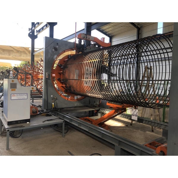 全自動鋼筋籠自動焊接機-高拉力機械股份有限公司