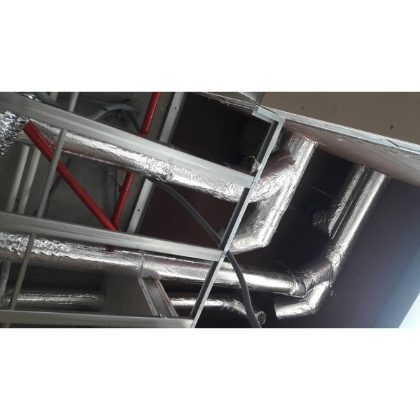 大樓冰水管路保溫-砳鼎工程有限公司
