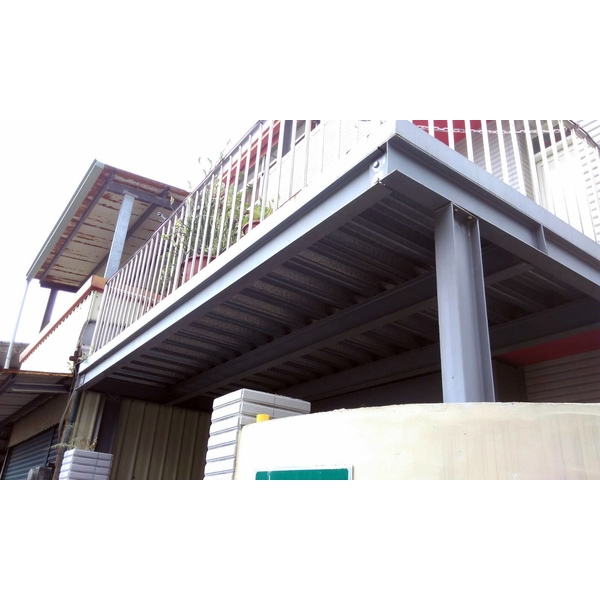 鋼板增建 鋼板增建