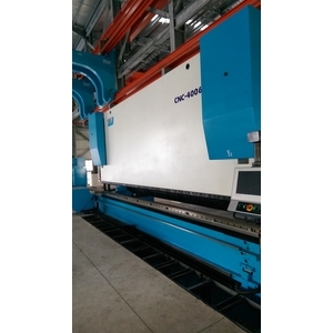 大型折床-加達鋼業股份有限公司