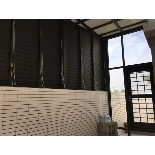 防颱百葉窗-毅展企業社