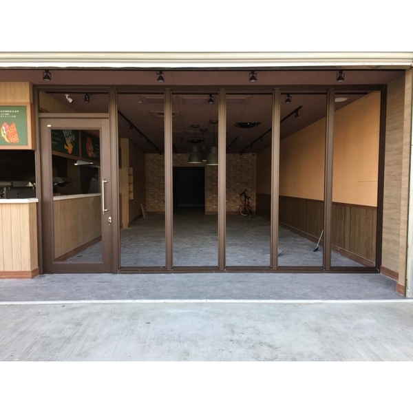 店面大門(特殊顏色咖啡沙)-毅展企業社