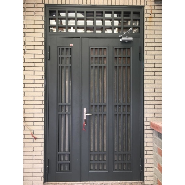 傳家子母紗門-毅展企業社