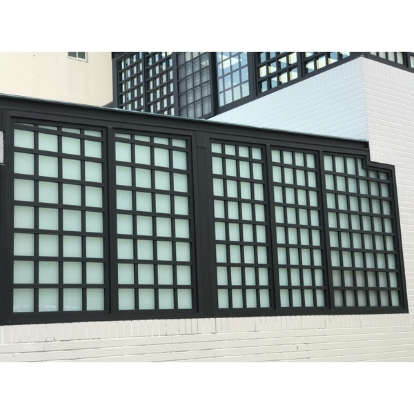 採光罩加格子窗-毅展企業社