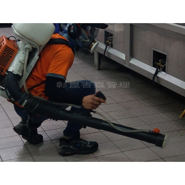 鼓風機殘效噴灑-彰崑環境工程有限公司
