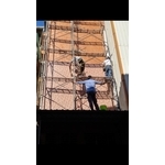 複合式壁板施工中