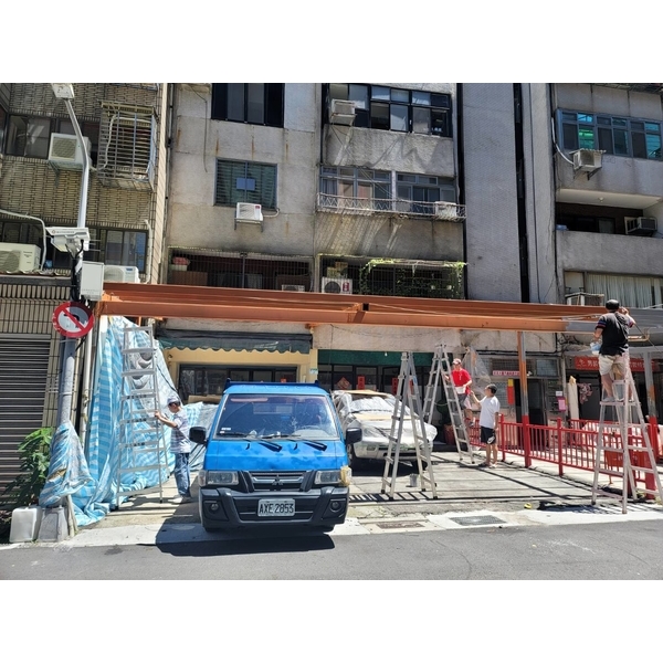 遮雨棚高度修改升高更換不銹鋼浪板 6張