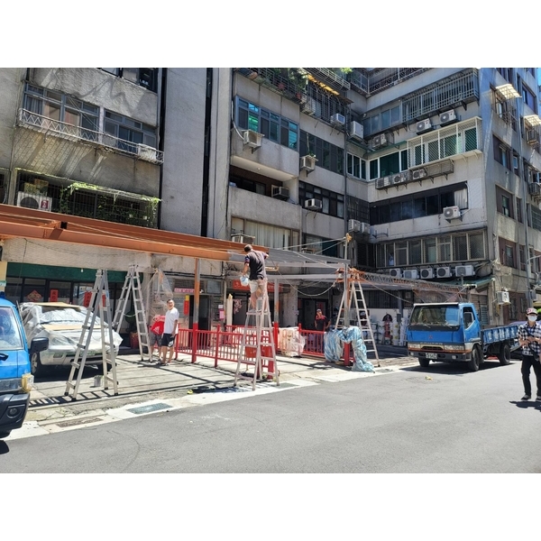 遮雨棚高度修改升高更換不銹鋼浪板 6張