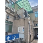 安全護籠及安全欄杆安裝 6張