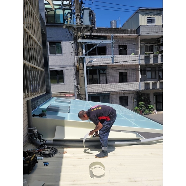 玻璃採光罩製作安裝
