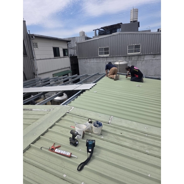 鐵皮屋頂搭建防漏