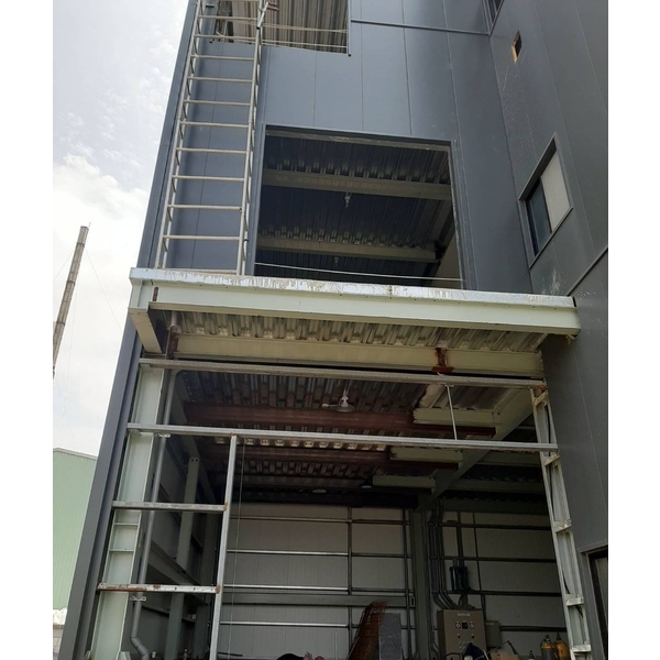 電動捲門。落地氣密窗安裝工程1-6