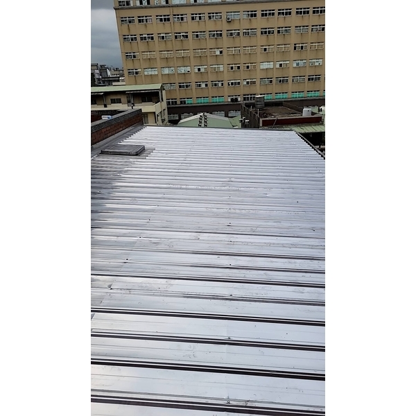 不銹鋼鐵皮屋頂搭建1-6-佳德金屬企業社