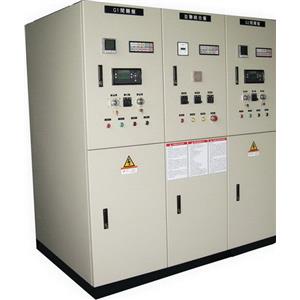 兩台發電機組併聯盤-勇強電機工業股份有限公司
