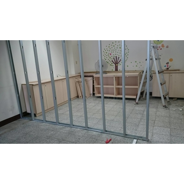 輕隔間牆 輕隔間牆