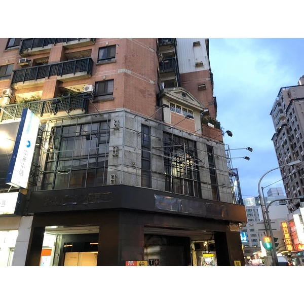 夜間拆除做業