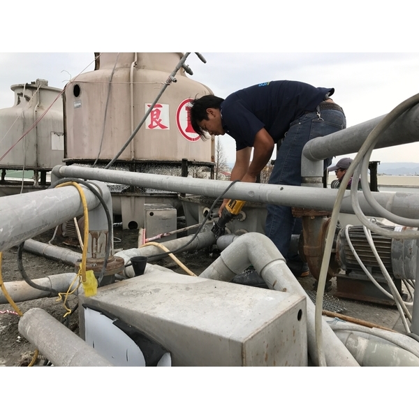 更換水塔 更換水塔