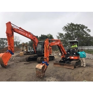 挖土機、破碎機、大鋼牙、怪手出租-尚好重機工程有限公司