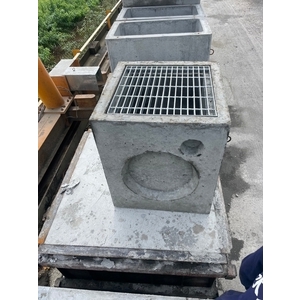 雨水陰井-合發水泥加工所