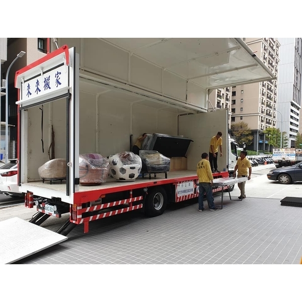 11噸歐翼可側掀箱型大貨車