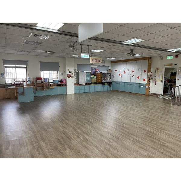 靜寶吸音抗菌免打臘無縫地毯