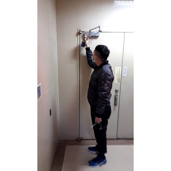 金屬（防火）門更新維修保養-真品商行